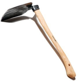 1527 - Sapă manuală în formă de pat - 55 cm mâner din cenușă cu picior de vacă